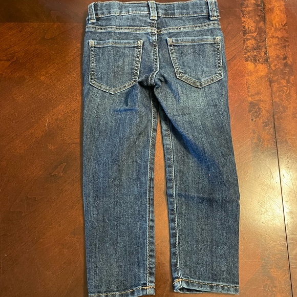 OshKosh B’gosh Toddler Girl Jeans Super Skinny Size 2T (2pairs) - Picture 5 of 7
